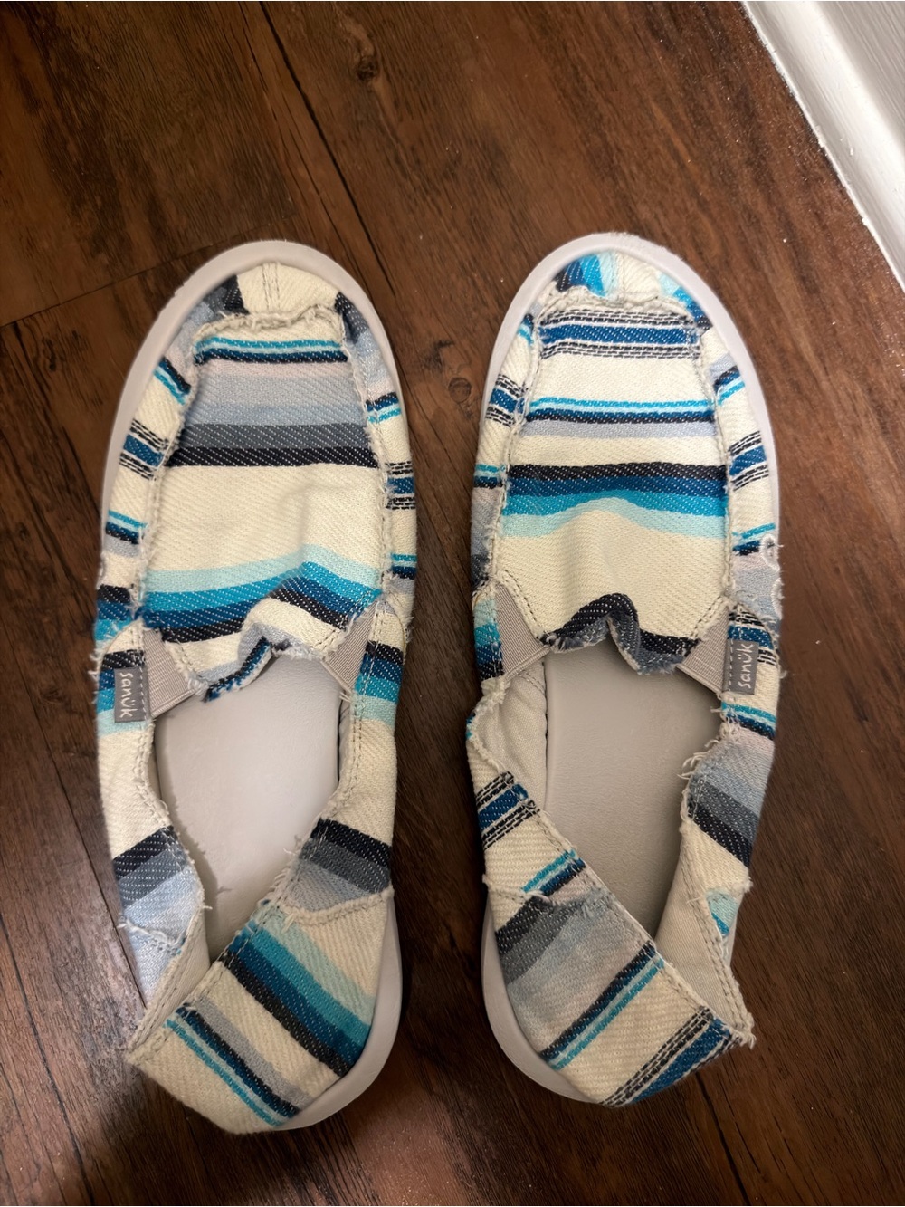 Sanuk Donna Blanket Slip-On